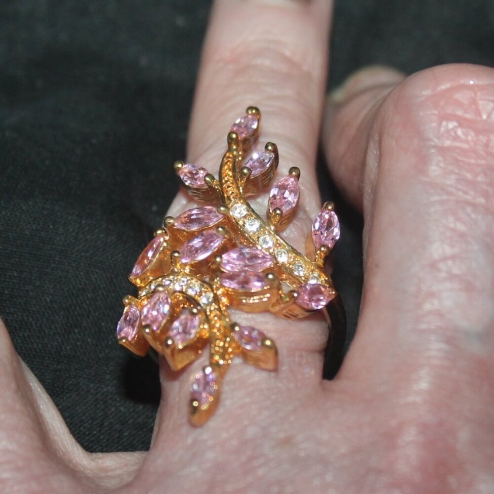 Glamorous Genuine Gold Over 925 Pink Gemstone Statement Ring